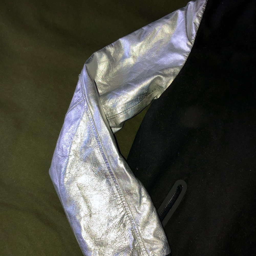 Jacket - Picture 2 of 4